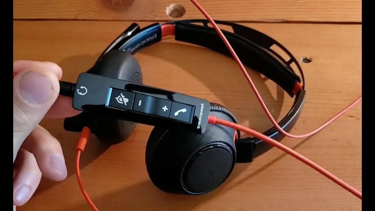 Plantronics C5220 Calling Centre Headphone USB Type C Condition Like New with Pouch - Image 4